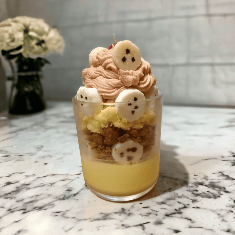 Banana Nutbread Candle: Handcrafted Delight with Banana Slices, Pie Crumbs, and Exquisite Fragrance - Urijah's TreasuresUrijah's TreasuresDessert Candle