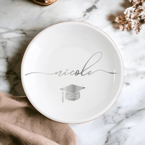 Graduation Jewelry Dish / Graduation Gift for Her / Personalized Trinket Dish / Class of 2023 Gift / Daughter Grad Gift / College Graduation - Urijah's TreasuresUrijah's TreasuresGraduation